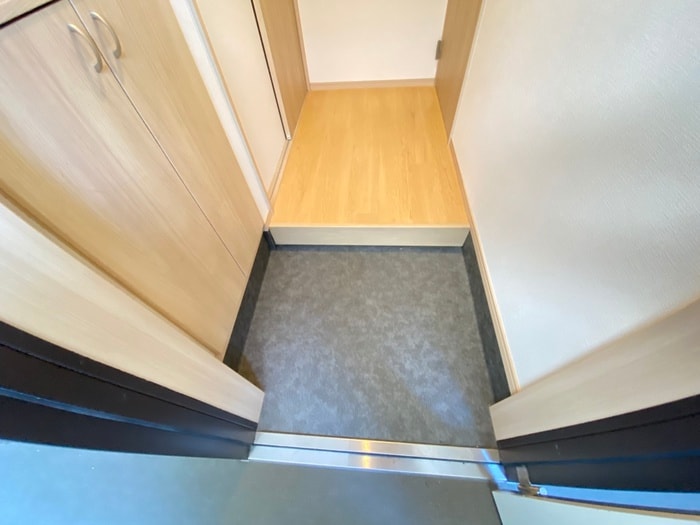 玄関 マレッタ京都天神川