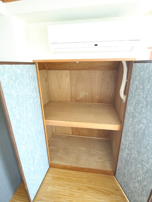 収納 コ－ポラス門真