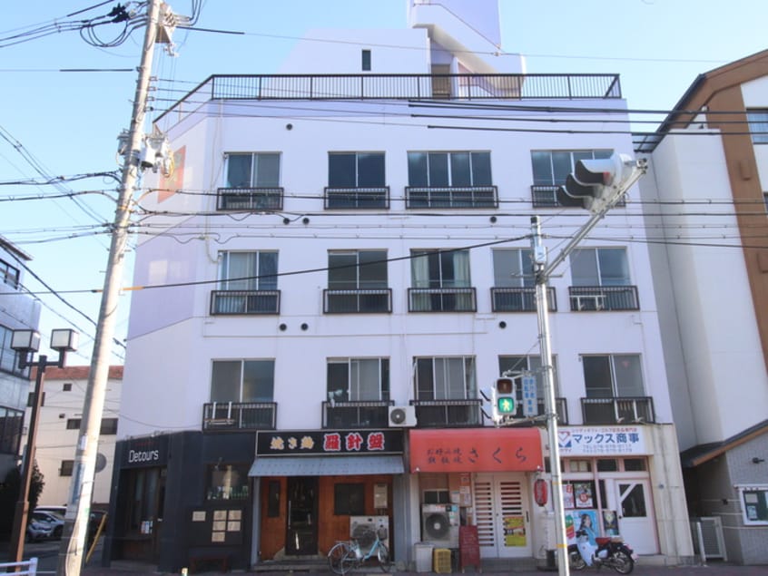 外観写真 風見鶏第一フラワ－館