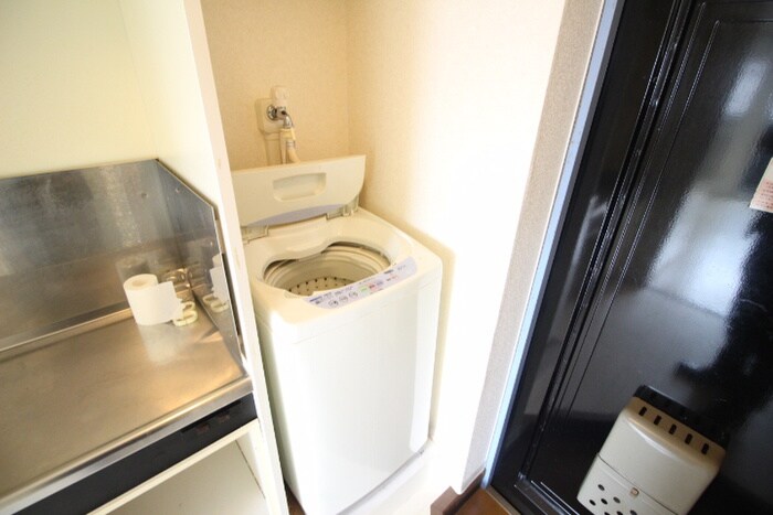 洗濯機置場 ル・マインハウス
