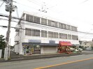 岡村マンションの外観