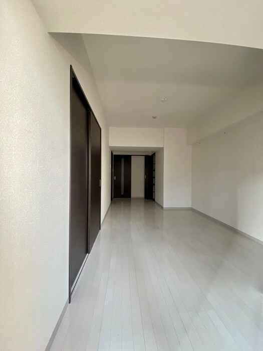 居室 アーベル更紗北堀江