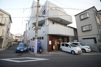 川原４丁目貸店舗