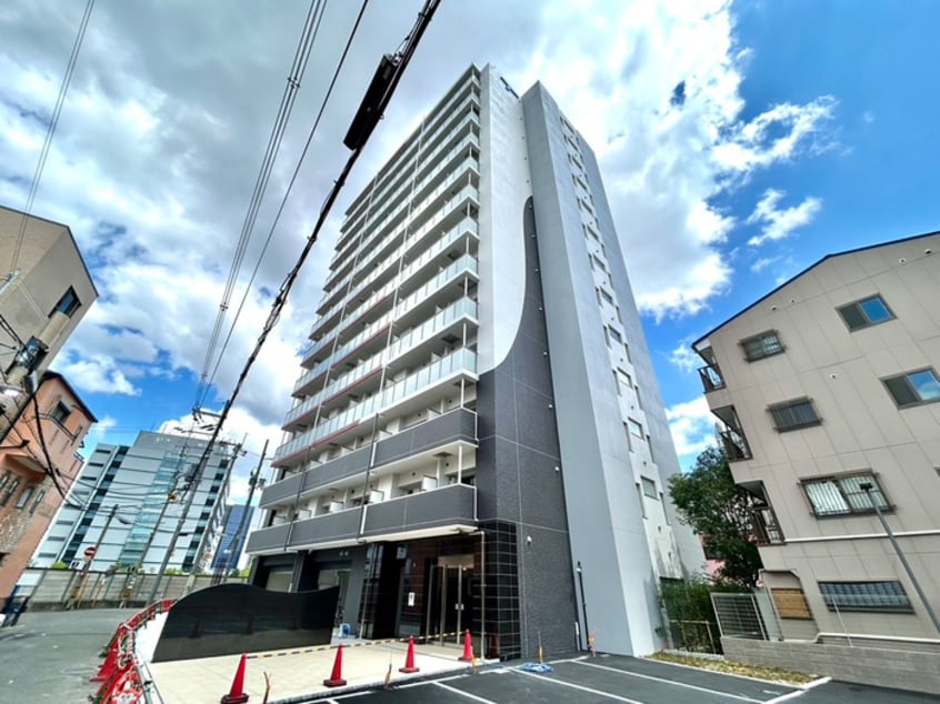 外観写真 セレニテ十三ミラク