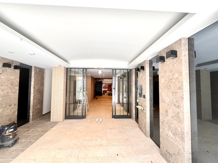 エントランス部分 LiveCasa西宮