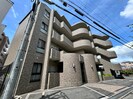 グリ－ンヒルズ西泉丘の外観