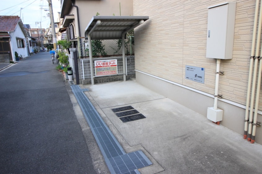 駐輪場 アルンド－インディカ