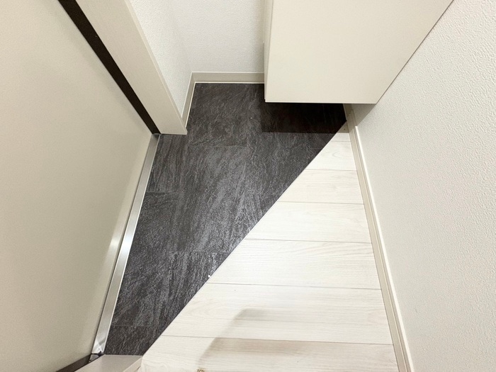 玄関 仮)F Rubra SEAM