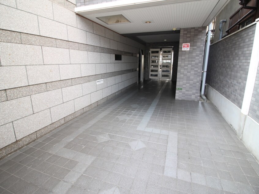 エントランス部分 キリンパ－クサイド