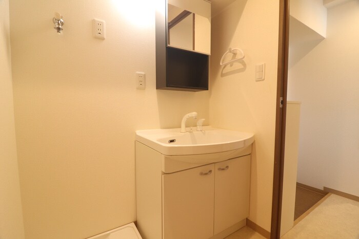 洗面 ＬｅＣＩＮＱ尼崎東