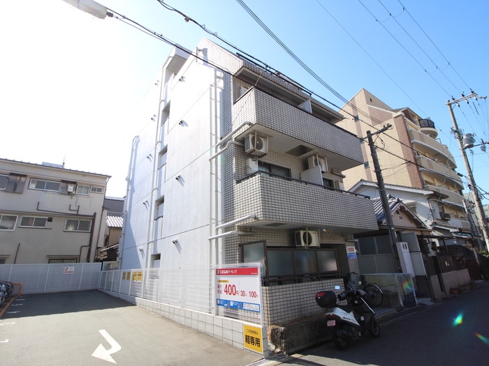 外観写真 ﾄﾞﾑ-ﾙｺｽﾓｽ野里