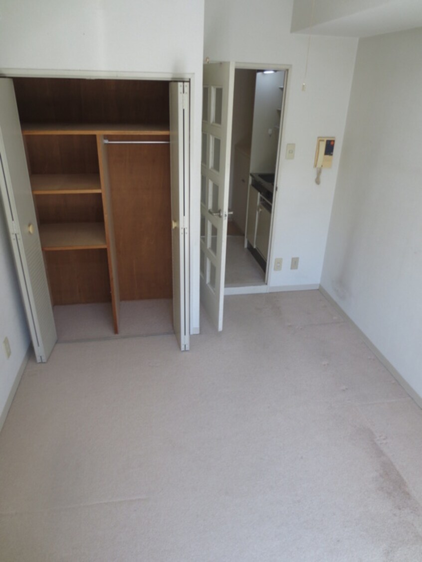 居室 ﾄﾞﾑ-ﾙｺｽﾓｽ野里