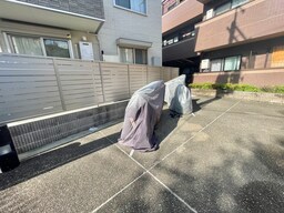バイク置き場