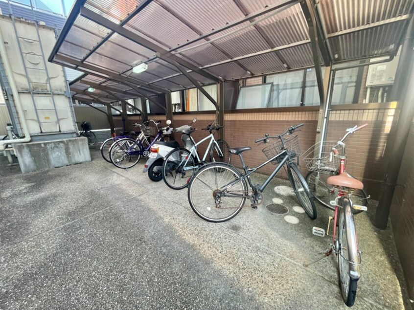 駐輪場 ルシエル