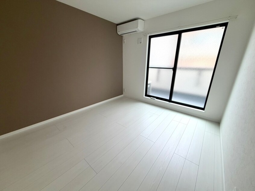 居室 シナジーコート十三東