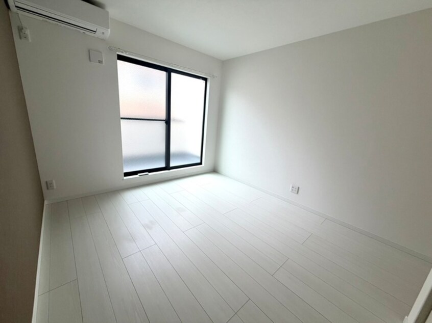 居室 シナジーコート十三東