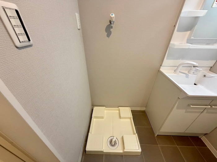 洗濯機置場 シナジーコート十三東