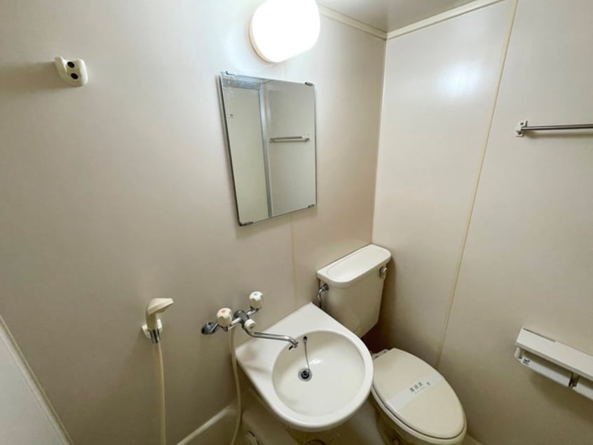 洗面 Camellia 1st A棟