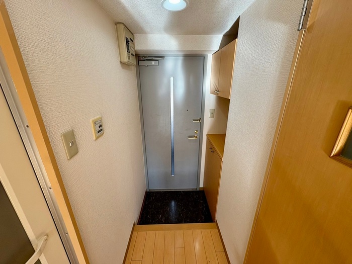 玄関 フロレスタ高次