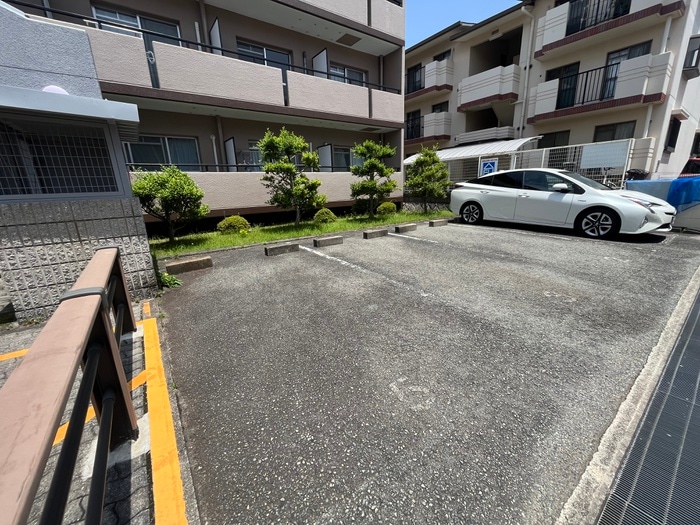 駐車場 エスポワ－ル