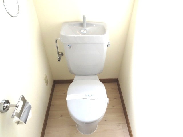 トイレ ラジャーコート王子