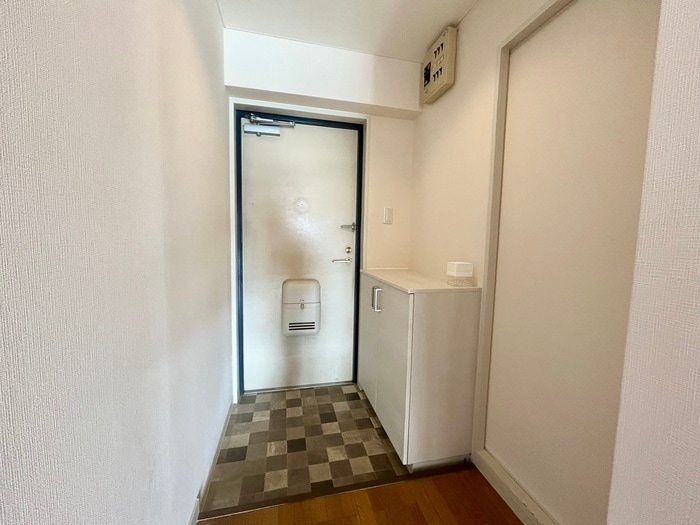 玄関 ラ・ルミエ－ル