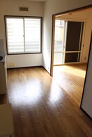 居室 サンシティ－西大路