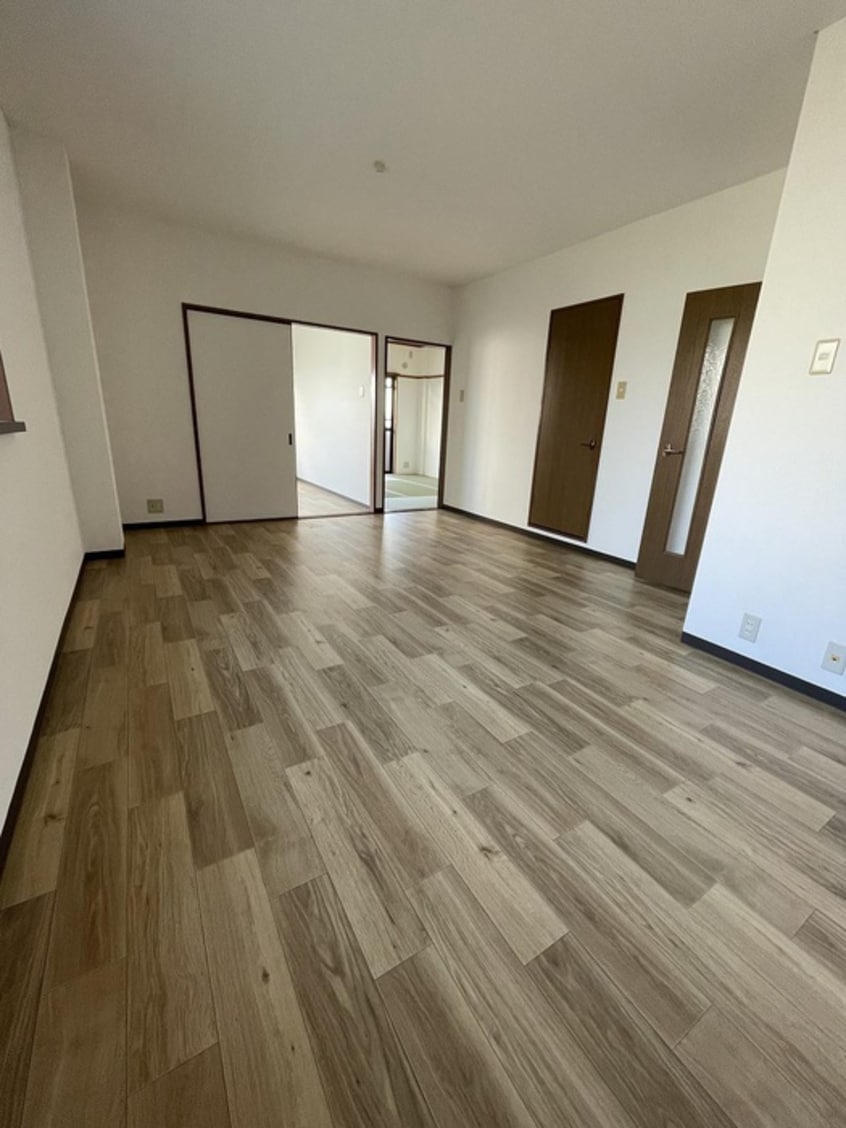 内観写真 サニ－ヒル渚