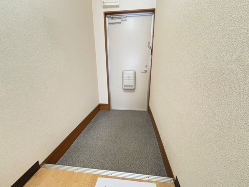 玄関 エルロード住吉5号館