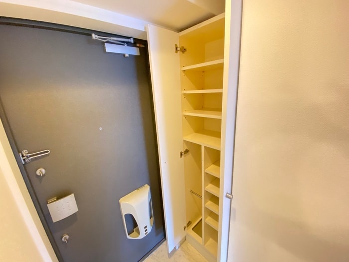 靴箱 フォース三条