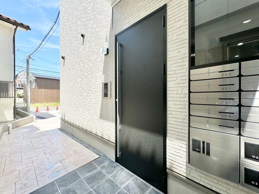 エントランス部分 ポモナ