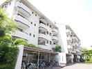 フォルク北千里Ｂ棟の外観