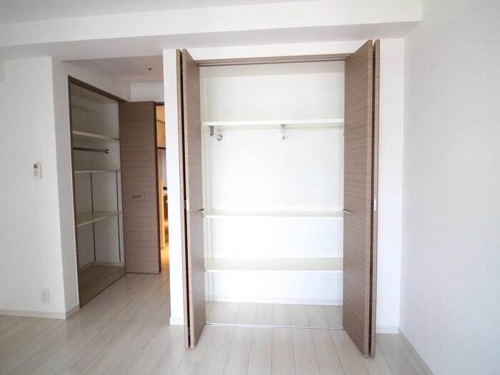 収納 カスタリアタワー肥後橋