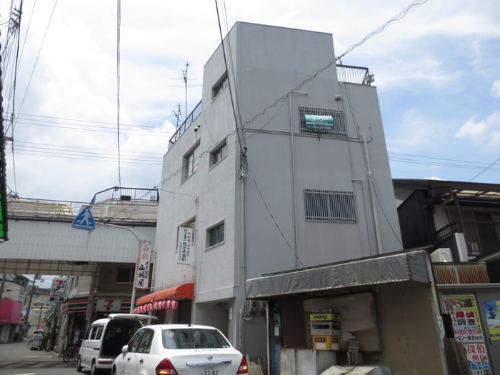 外観写真 岩本マンション