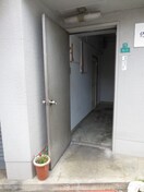 エントランス部分 岩本マンション