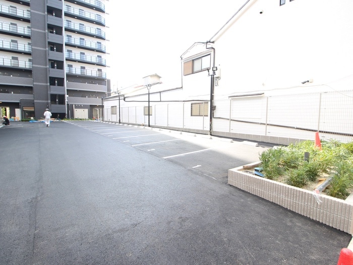 駐車場 ｱﾄﾞﾊﾞﾝｽ大阪ﾌﾞﾘｱﾝﾄ(404)
