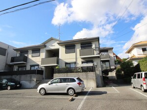 グリ－ンフォ－レスＡ棟