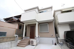 豊中市上野東２丁目戸建