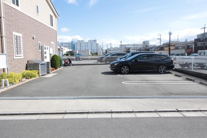 駐車場 ヌーベルアンジュ