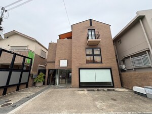 ア－トスクエア