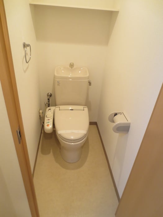 トイレ エル･セレ－ノ九条