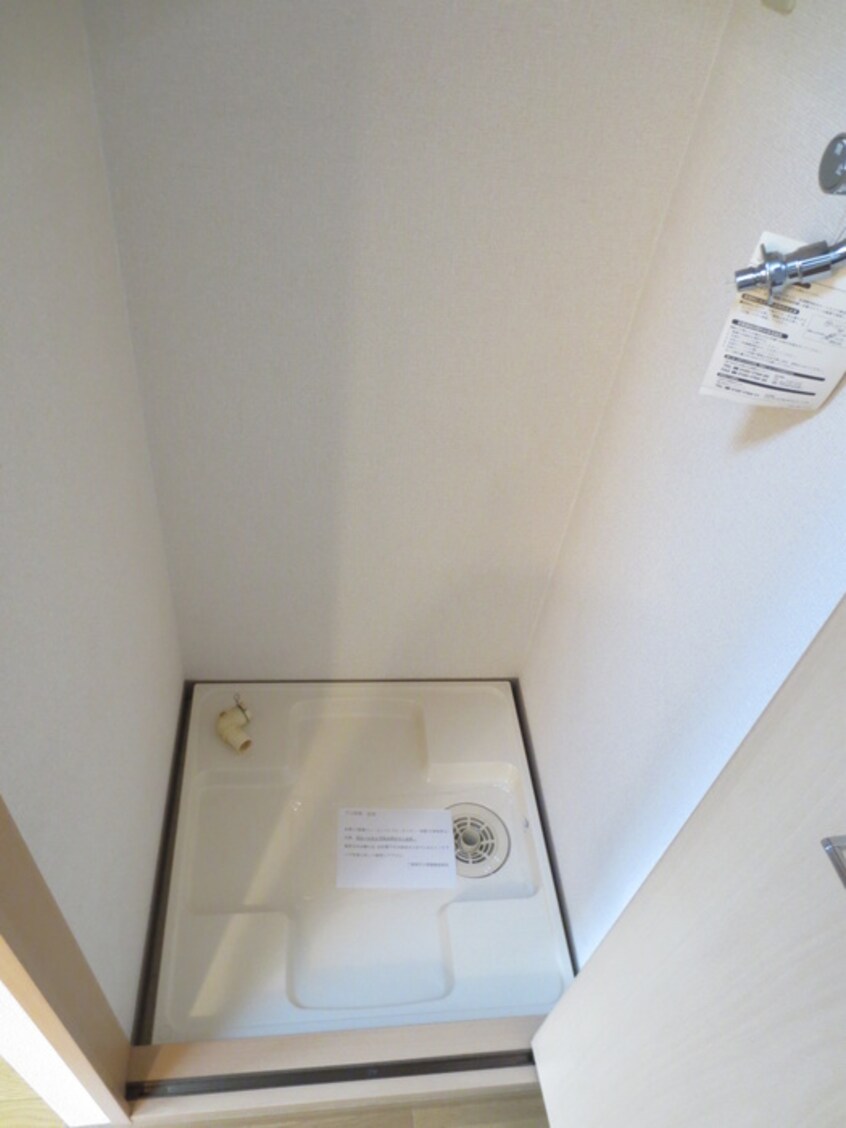 洗濯機置場 エル･セレ－ノ九条