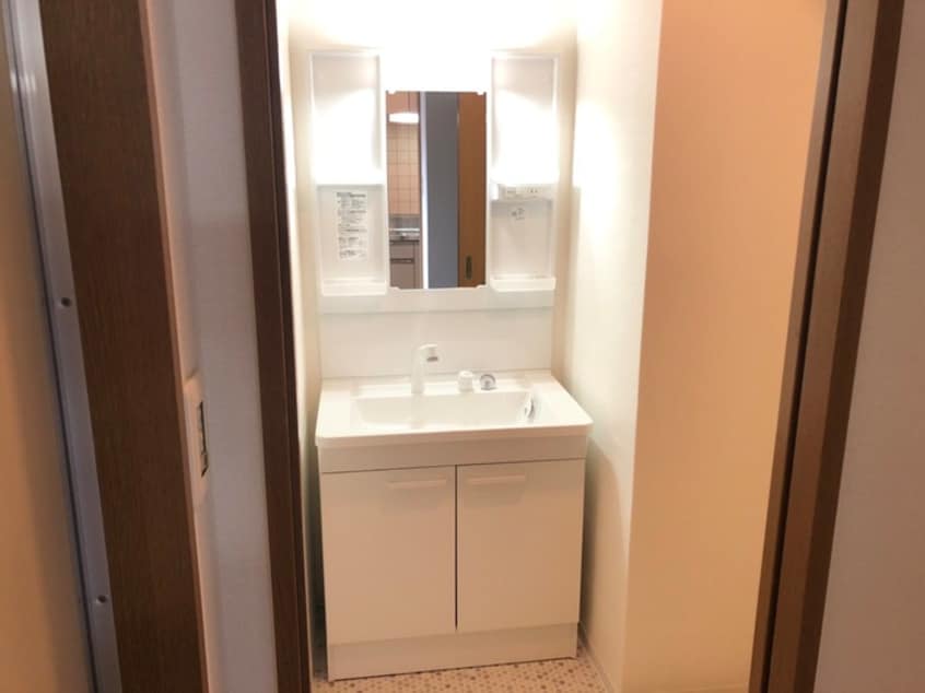 洗面 ＬＥＯ　ＶＩＶＡＣＥ