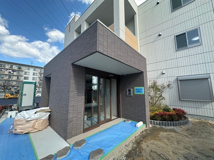 エントランス部分 アヴァンス南安威
