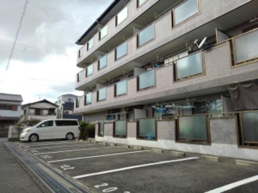 駐車場 ドミ－ルＡＭ