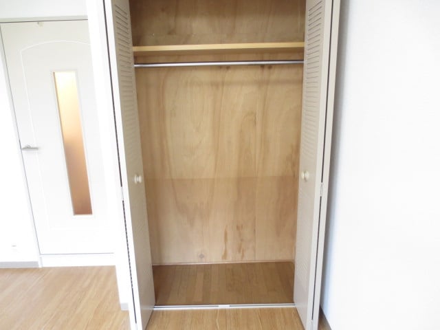 収納 シャトラン弓木一番館