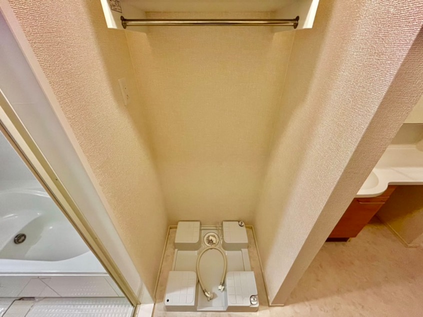 洗濯機置場 コンフォルト苅田