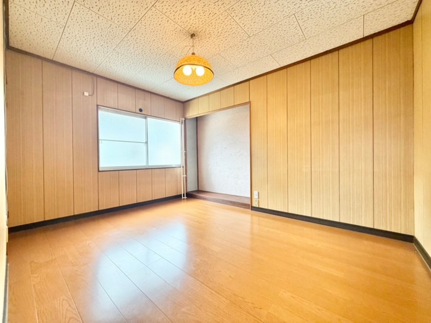 居室 小倉町西山11-113貸家