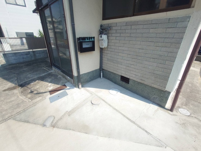 駐輪場 小倉町西山11-113貸家