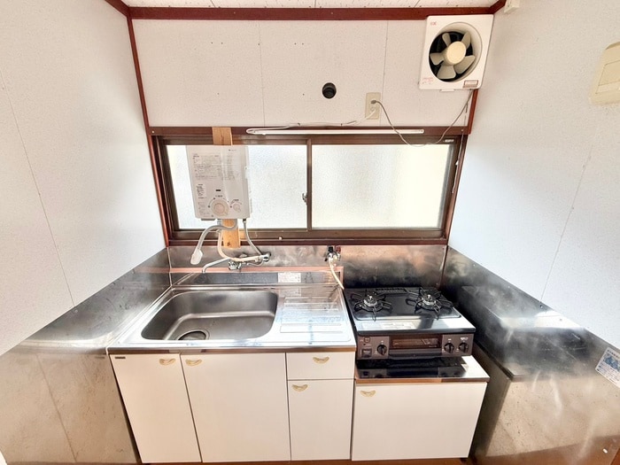 キッチン 小倉町西山11-113貸家